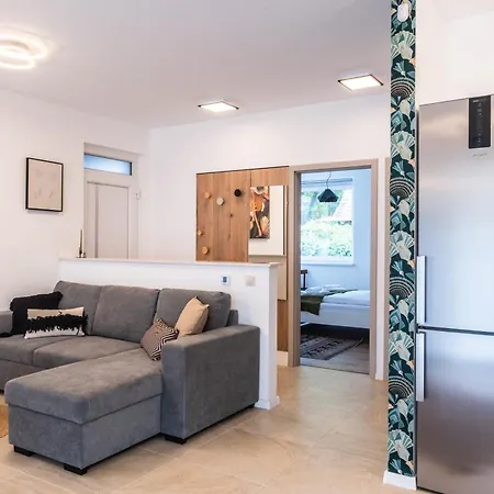 Apartment B72 *